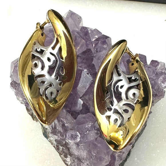 14k Golden Clef Arezzo Yellow & White Gold Polished Cutout Vintage Post Earrings - Picture 1 of 16